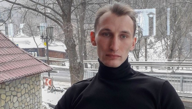 Пам’яті добровольця Артема Азарова (позивний «Художник»)