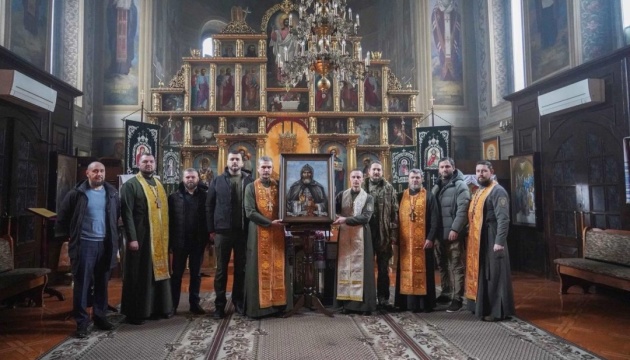 Силам спеціальних операцій передали ікону їхнього покровителя - Святого Іллі Муромця Києво-Печерського