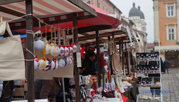 У Львові проходить різдвяний ветеранський ярмарок