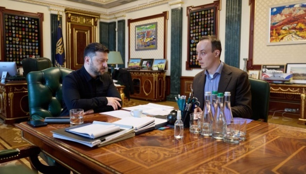 Zelensky anuncia nuevas sanciones contra Rusia: la lista incluirá a personas de China 