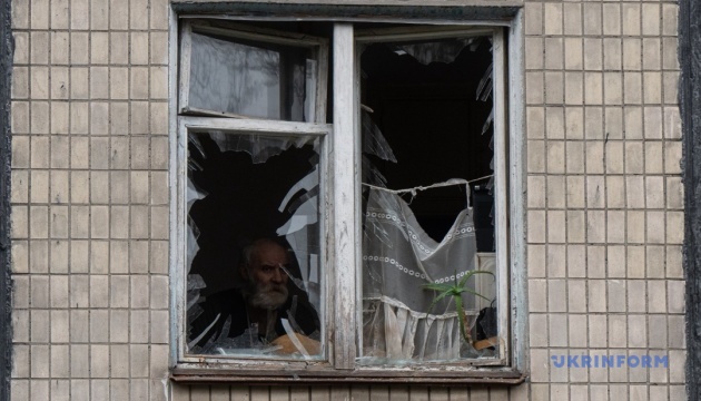 Наслідки обстрілу РФ у Святошинському районі Києва / Фото: Данило Антонюк, Укрінформ