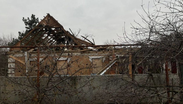 Ворог упродовж дня атакував два райони Дніпропетровщини, є постраждала