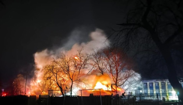 На Чернігівщині минулої доби росіяни атакували енергетику й цивільну інфраструктуру