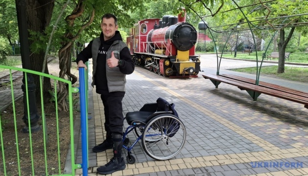 Триматися гідно: життя після полону