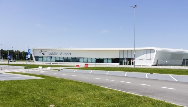 Aeropuertos de Lublin y Rzeszów suspenden sus operaciones debido al ataque ruso a Ucrania