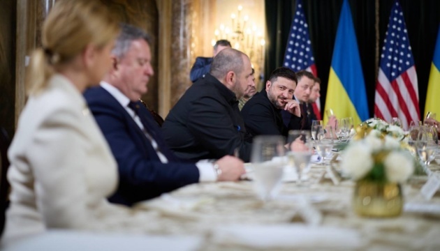 Umjerow, Kyslyzja und Hnatow werden Verhandlungsarbeit fortsetzen – Präsident