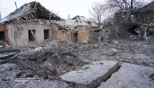 Пошкоджені 30 будинків: у Запоріжжі показали наслідки авіаудару РФ