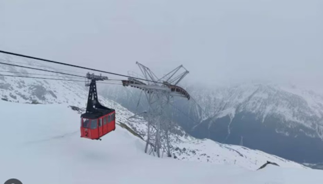 В Італії сталася аварія на канатній дорозі - є травмовані, сотня застрягли на висоті