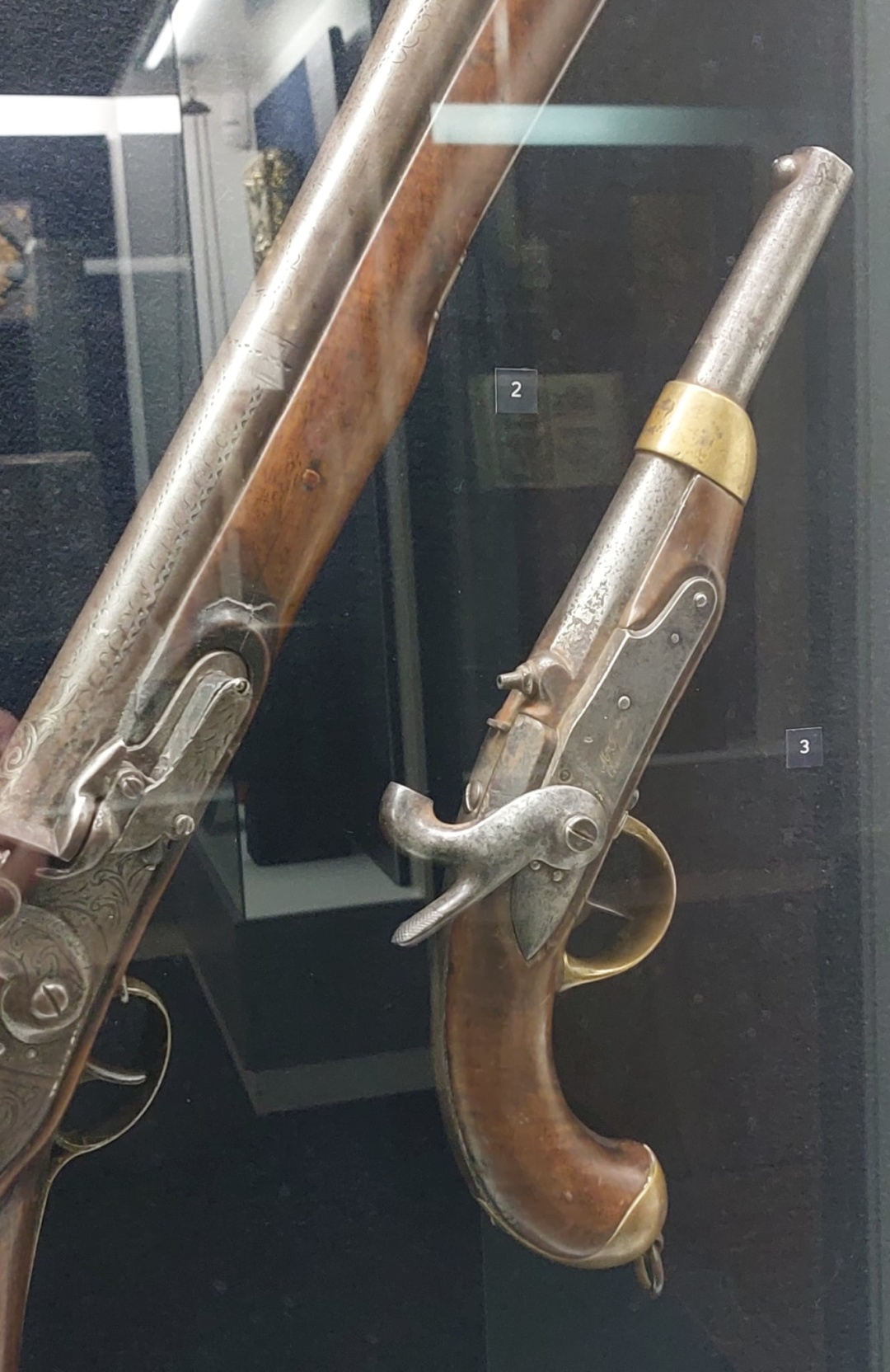 Пістолет дуельний. ХІХ ст. Колекція подарунків В. Януковича. Національний музей історії України. 