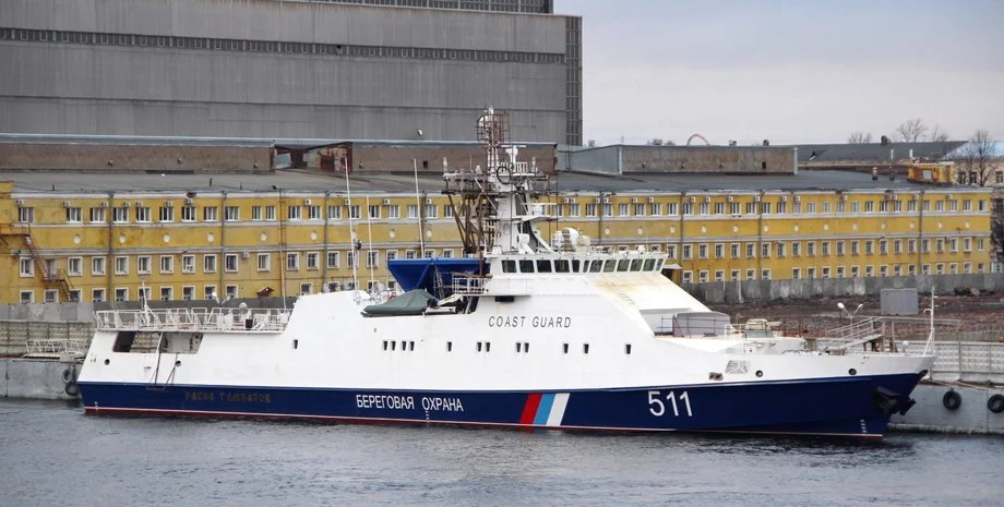 патрульний корабель «Расул Гамзатов» проєкту 22460 «Охотник» (бортовий номер 511)