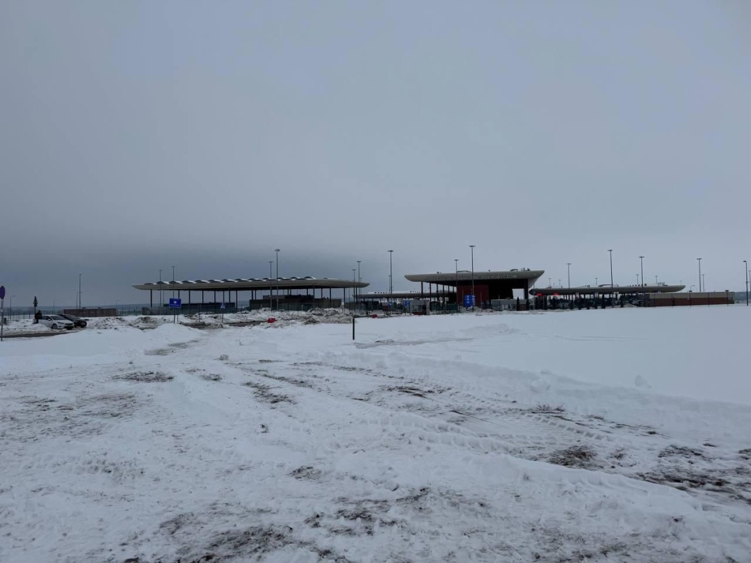 Протест біля КПП «Долгобичув»: зібралися близько 30 польських фермерів, рух не перекривали