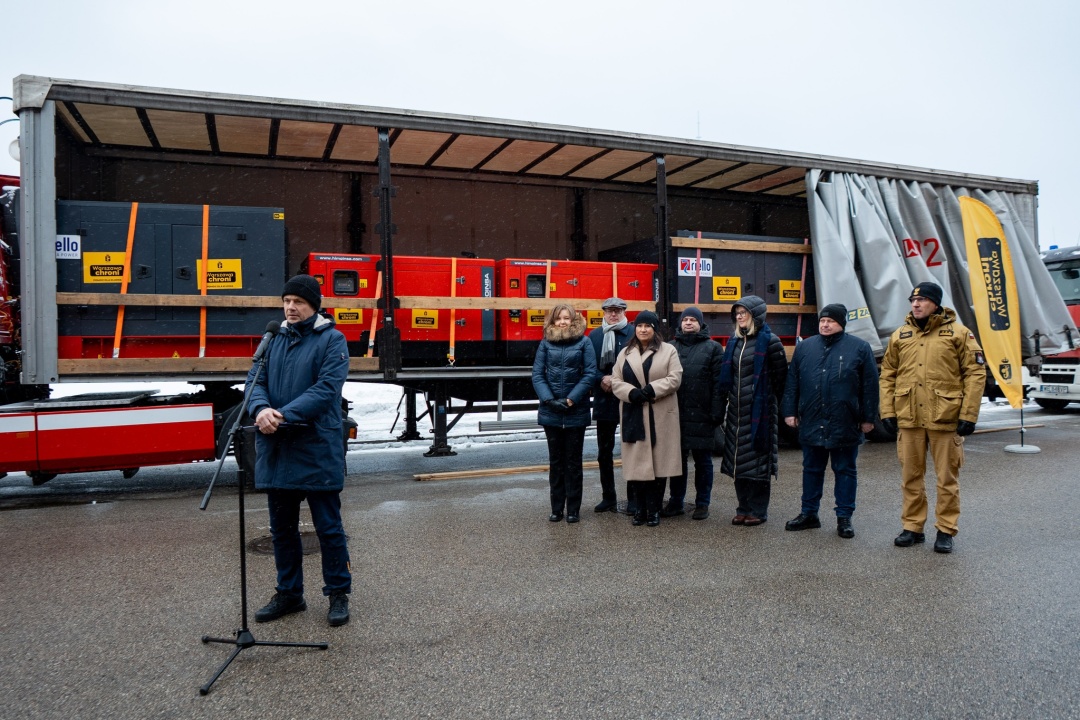 Енергокриза в Україні: Польща терміново відправляє генератори та обігрівачі