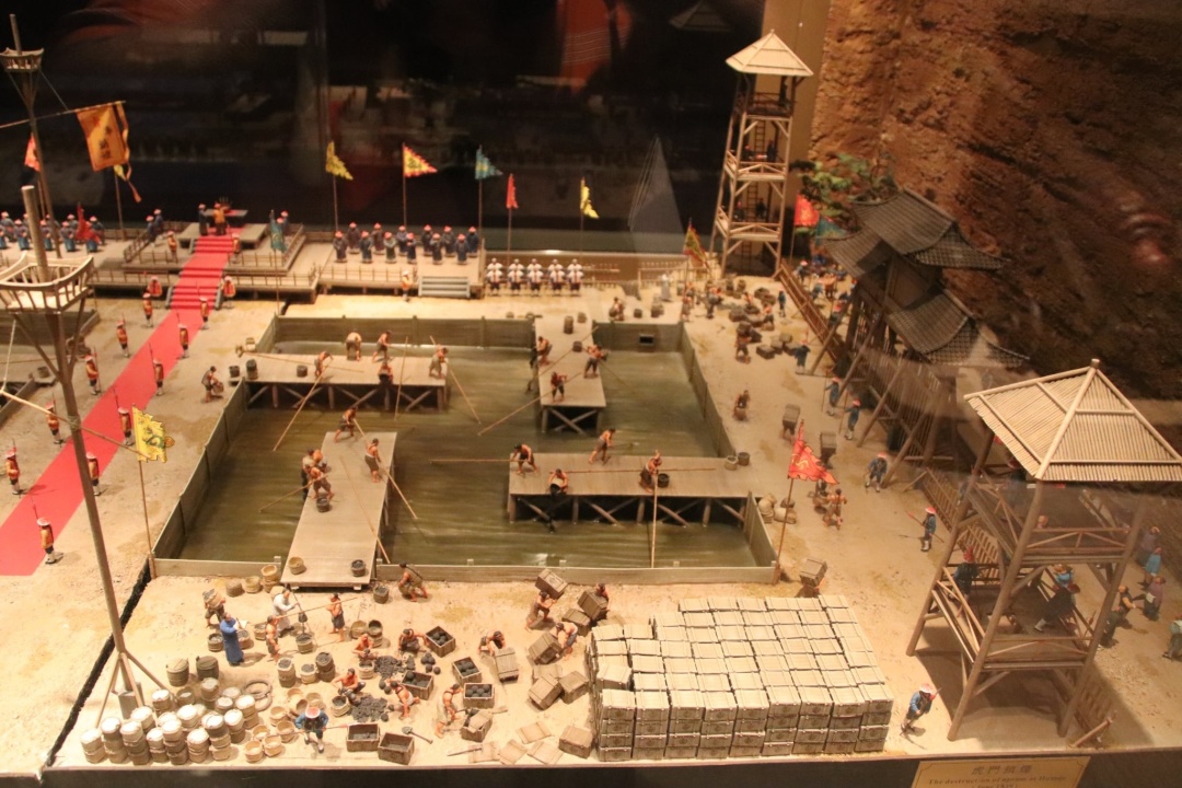 Діорама, присвячена знищенню опіуму в Хумені. Фото: Гонконгзький історичний музей.