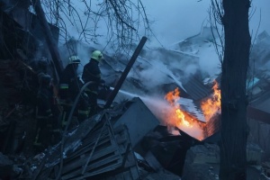 Russland startet innerhalb von einer Woche sechs Raketen,  rund 1.000 Drohnen und über 1.070 Fliegerbomben auf Ukraine – Selenskyj