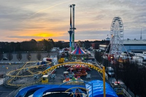 У Дубліні українські родини запрошують на благодійне різдвяне свято в парку розваг