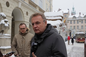 У Львові попри урядову заборону досі обмежене електропостачання медзакладів і транспорту - Садовий