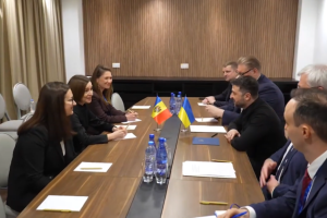 Зеленський обговорив із Санду спільний рух України та Молдови до ЄС