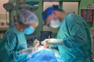 У Києві пластичному хірургу загрожує в'язниця через понівечене обличчя пацієнтки