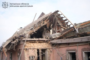 Ворог за добу 728 разів бив по Запорізькій області, поранена жінка