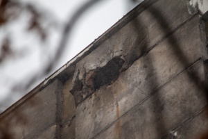 Нічний обстріл Києва: рятувальники працювали на 20 локаціях, з-під завалів врятували 32 людей