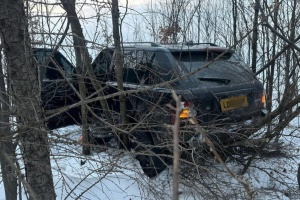На Буковині порушник травмував прикордонника під час спроби прориву кордону