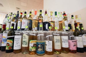 У Мукачеві оголосили переможців конкурсу «Червене вино 2026»