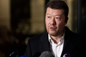 Окамура хоче зберегти обличчя перед виборцями в питанні снарядної ініціативи - експерт