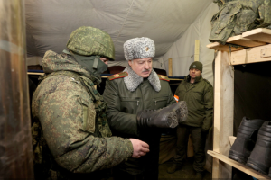 У Білорусі оголосили раптову масштабну перевірку Збройних сил