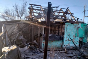 Russians attack seven settlements in Donetsk region over past day; injuries reported
