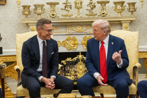 Стубб обговорив із Трампом ситуацію щодо НАТО, України та Ірану