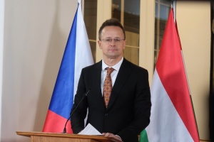 Сійярто анонсував блокування Угорщиною 20-го пакета санкцій ЄС проти Росії через «Дружбу»