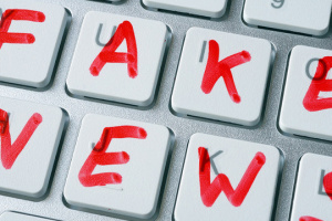 Russia spreads about 400 posts about “decline of West” in one day — SPRAVDI