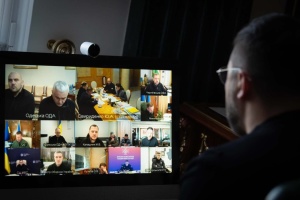 Zelensky: Unos 4.000 edificios en Kyiv permanecen sin calefacción, mientras que casi el 60% carece de electricidad