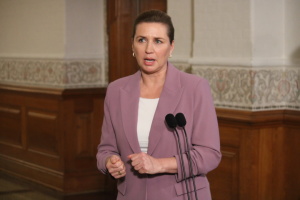 Прем’єрка Данії подала королю заяву про відставку уряду