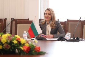 У Болгарії спікерка парламенту відмовилась очолити уряд до виборів