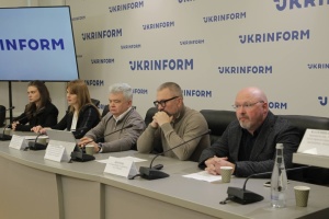  Українські медики запускають проєкт, який дає онкопацієнтам шанс стати батьками