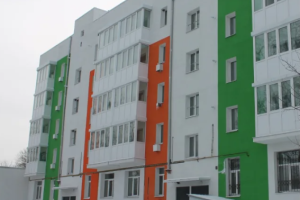 У Тростянці на Сумщині відновили багатоквартирний будинок