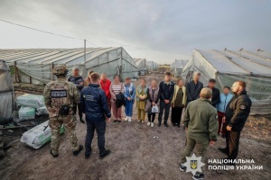 Міграційна поліція за рік виявила 142 факти торгівлі людьми