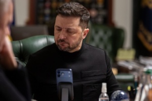 Selenskyj und Merz besprechen weitere Zusammenarbeit und Koordination mit Partnern