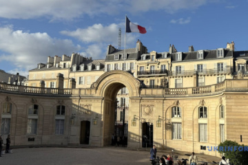 Une réunion de la Coalition des volontaires a débuté à Paris