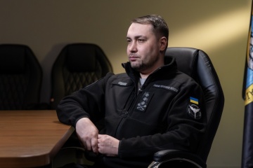 L’Ukraine annonce la poursuite des négociations de paix à Paris