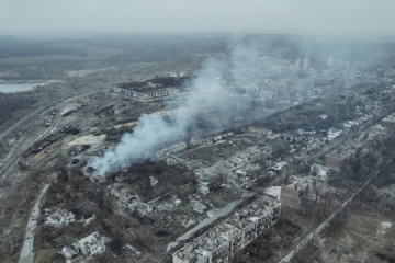 Les forces russes intensifient la pression sur Tchassiv Yar, région de Donetsk 