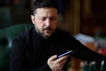 Zelensky lors d'un entretien avec Schoof : La priorité va aux missiles pour la défense aérienne et à l'aide au secteur énergétique ukrainien