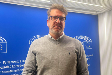 To understand roots of uprisings in Iran, one need to go back to 1979 revolution, expert says