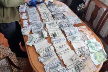 In Dnipropetrovsk region, military medical commission head foiled for organizing large-scale scheme for draft dodgers