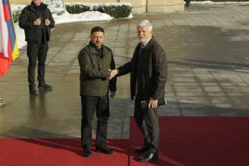 今のところ和平への意志はウクライナ側にしかない＝パヴェル・チェコ大統領