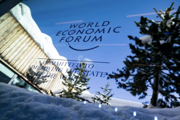 Ukraine signs three agreements on infrastructure and energy recovery in Davos