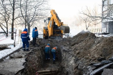 Après une attaque massive russe, près de 46 % du parc de logements de Kyiv privé de chauffage 