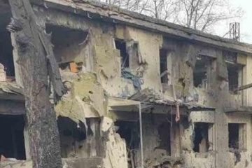 Russians drop bomb on kindergarten in Kostiantynivka, one person killed