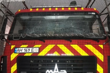 Russian drone hits Ukrainian firefighters in treacherous second strike